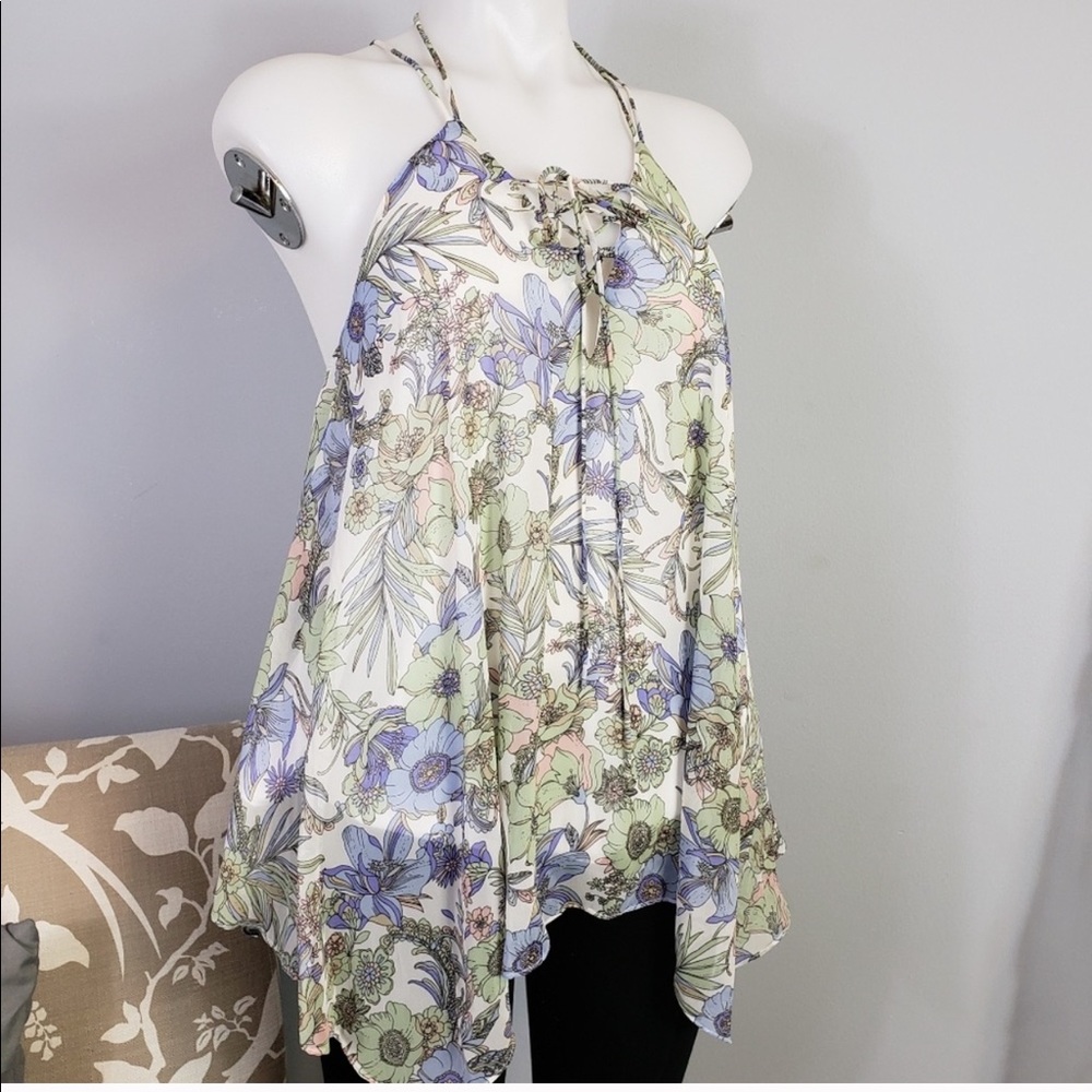 Lulu's floral cross back flowy top